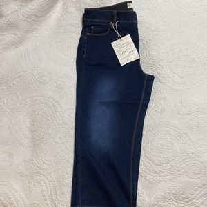 Cato mid rise skinny crop jeans dark wash size 12